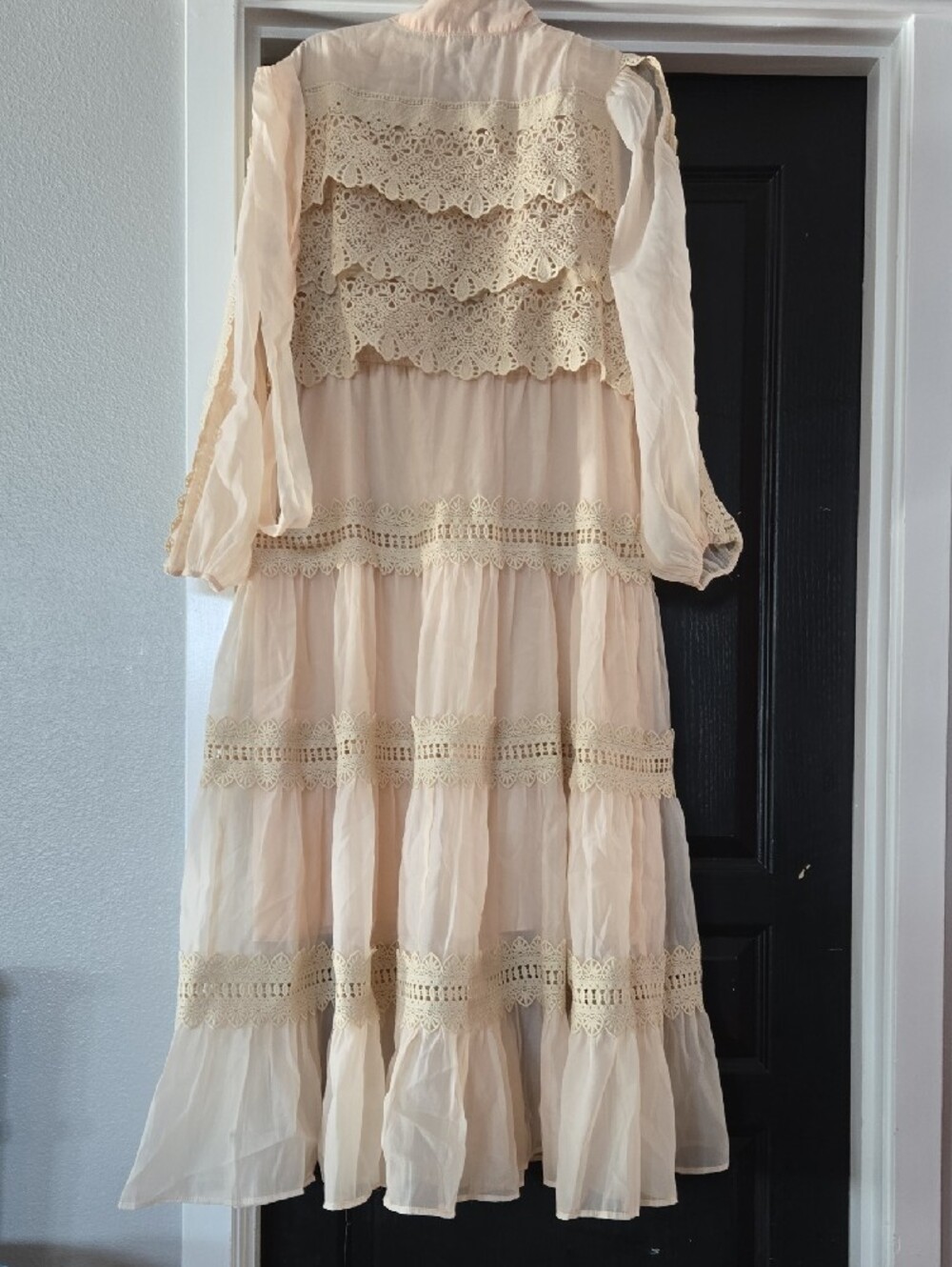 Cider Ivory Pearl Button High Neck Gaipure Lace Maxi Dress XL - Picture 5 of 12